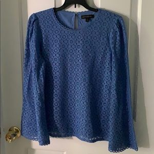Banana Republic XS periwinkle lace top
